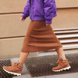 Sorel Hiking Boots, BNIB!! Kinetic Impact Conquest, size 8